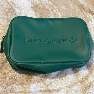 Teal 'Keep Growing' Cosmetic Bag